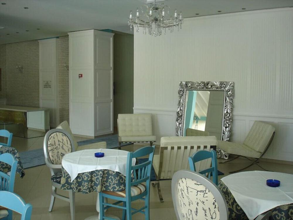 Panorama Hotel Koukounaries Exterior photo